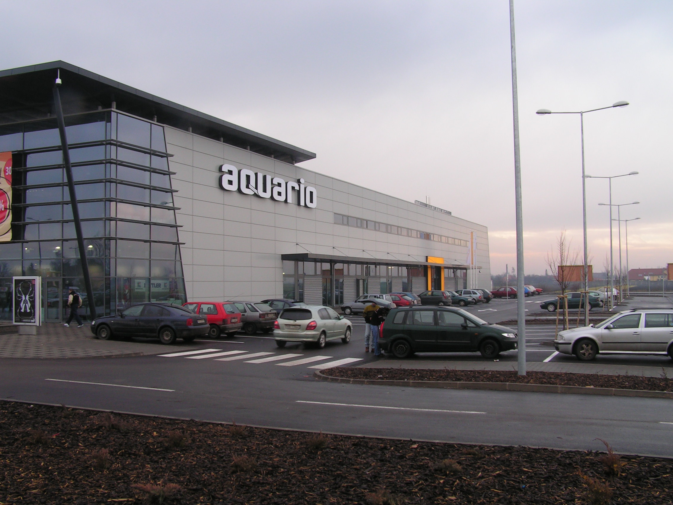 Aquario Shopping Center Nové Zámky / obchodné centrá - Byggearbejde