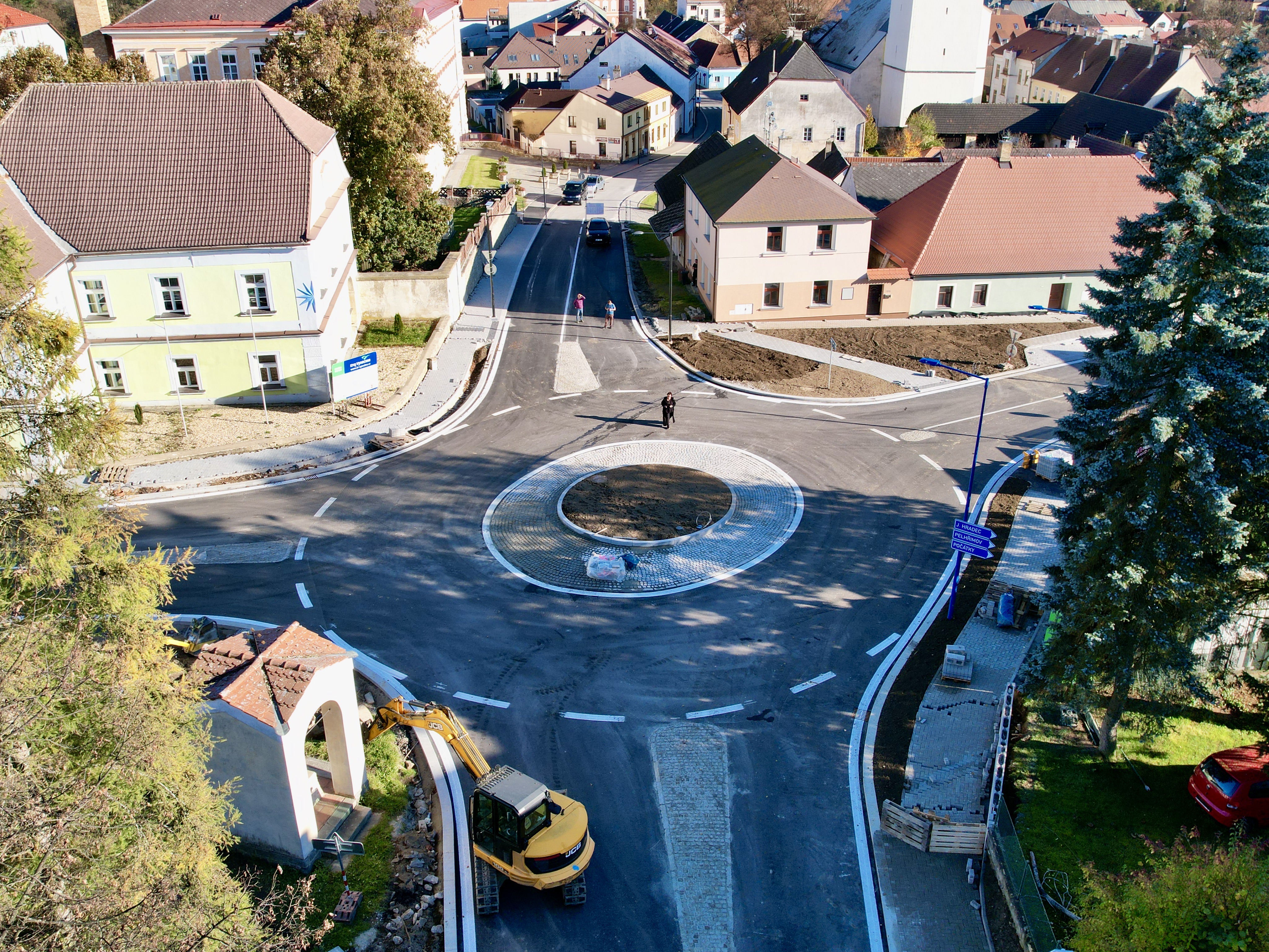 Kamenice nad Lipou – rekonstrukce ul. Družstevní - Vej- og brobyggeri