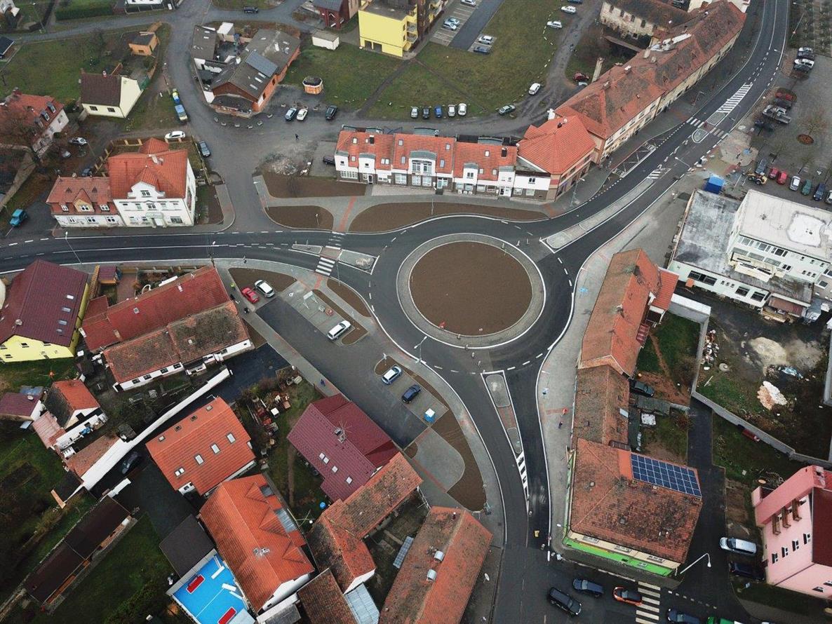 Silnice I/26 – rekonstrukce průtahu obcí Stod - Vej- og brobyggeri