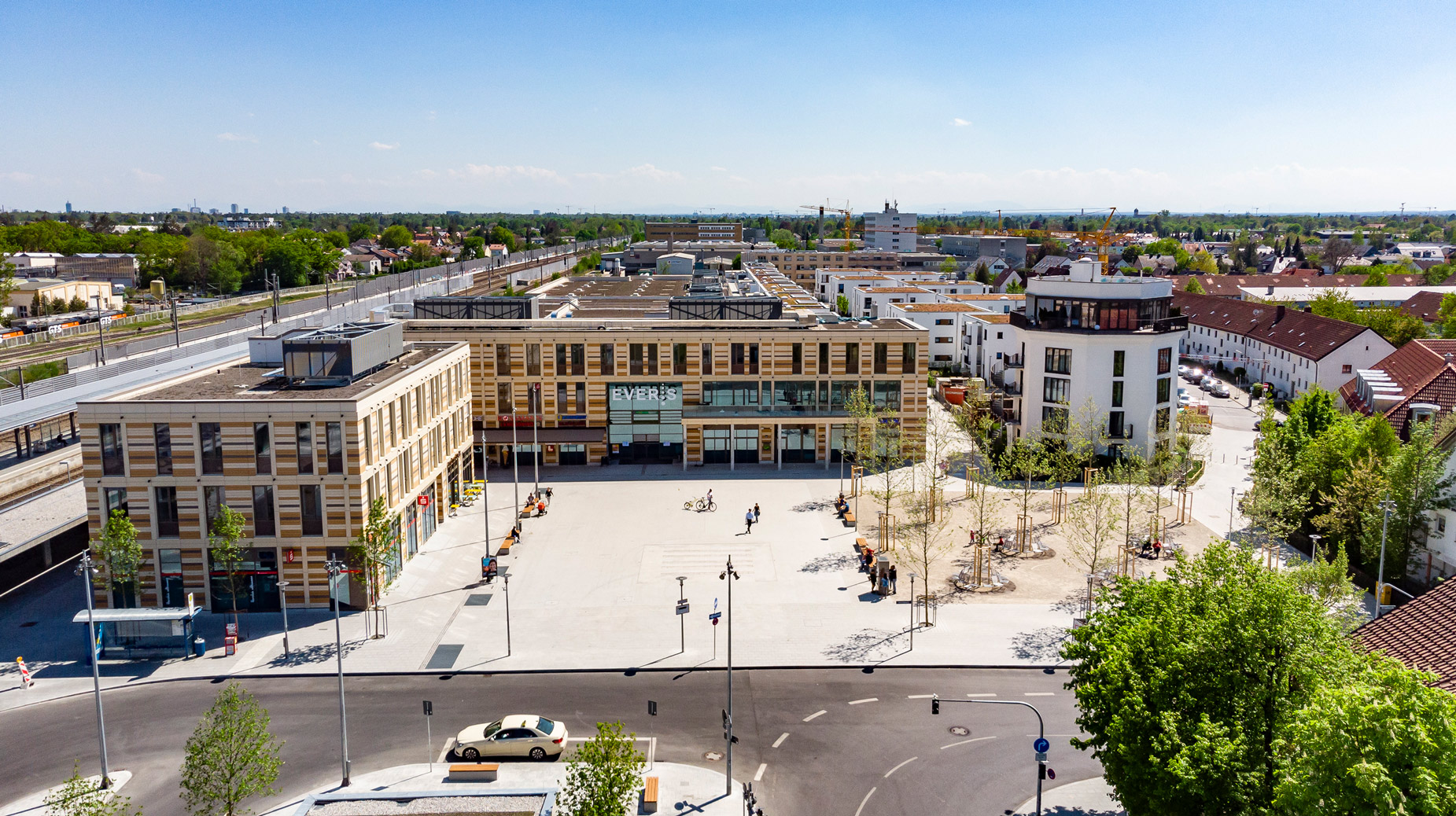 Einkaufszentrum Oertelplatz, München-Allach - Byggearbejde