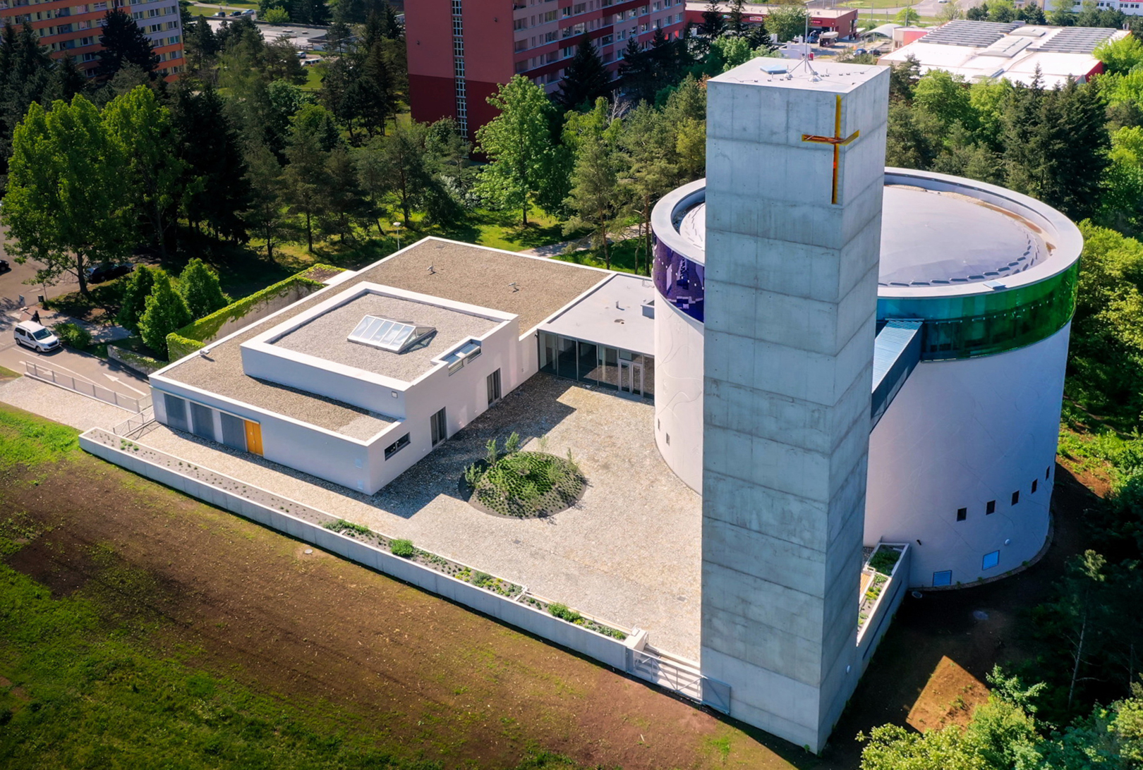 Přístavba duchovního centra Brno – Lesná, kostel a věž - Byggearbejde