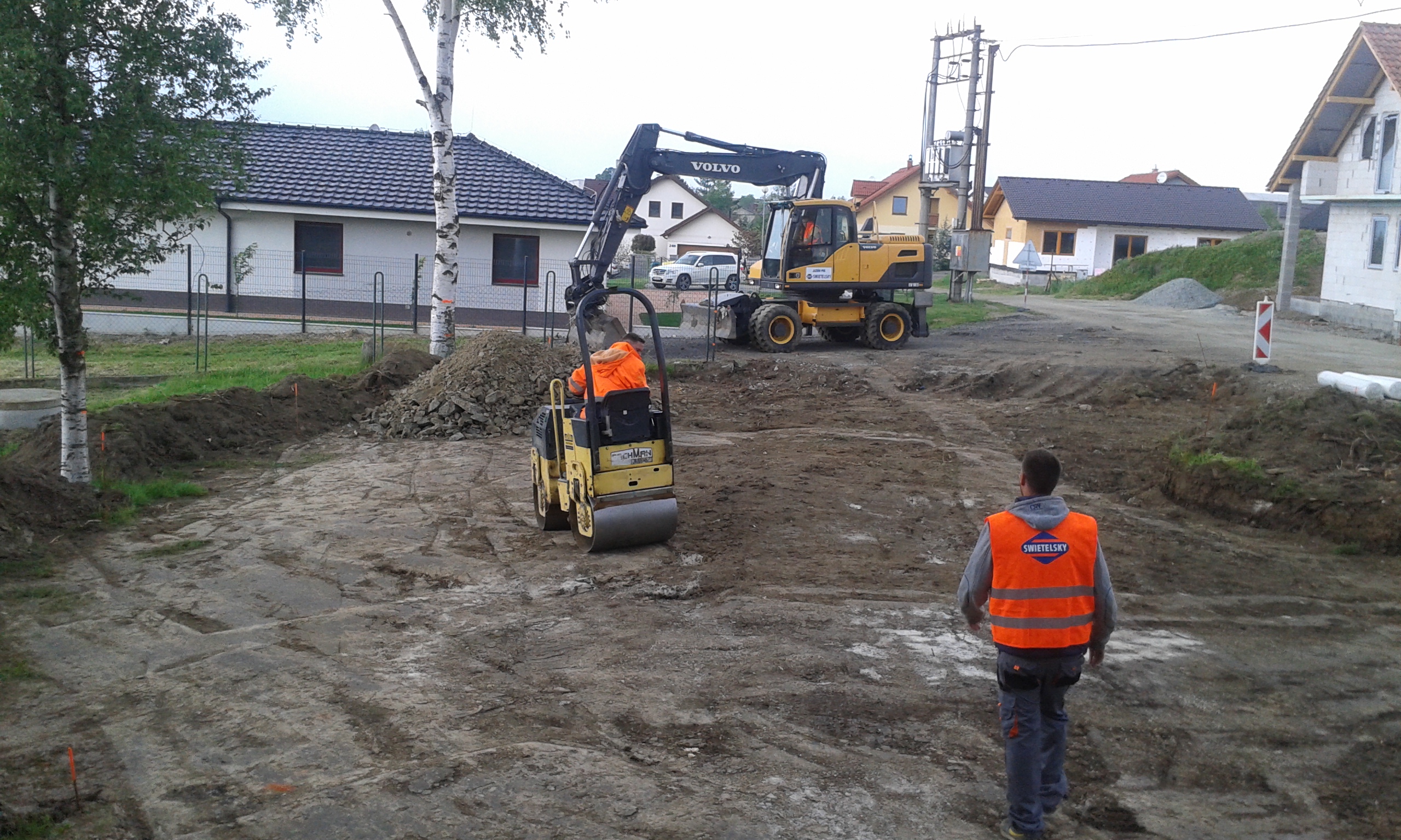 Rekonštrukcia otoče pre autobusovú dopravu v Diakovej - Vej- og brobyggeri