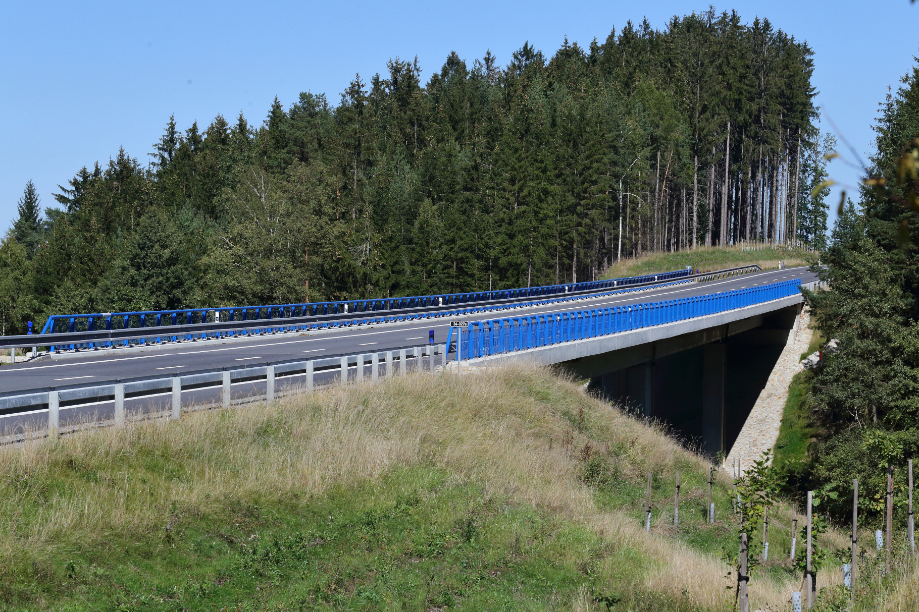 Silnice I/34 – výstavba úseku Ondřejov–Božejov–Pelhřimov - Vej- og brobyggeri