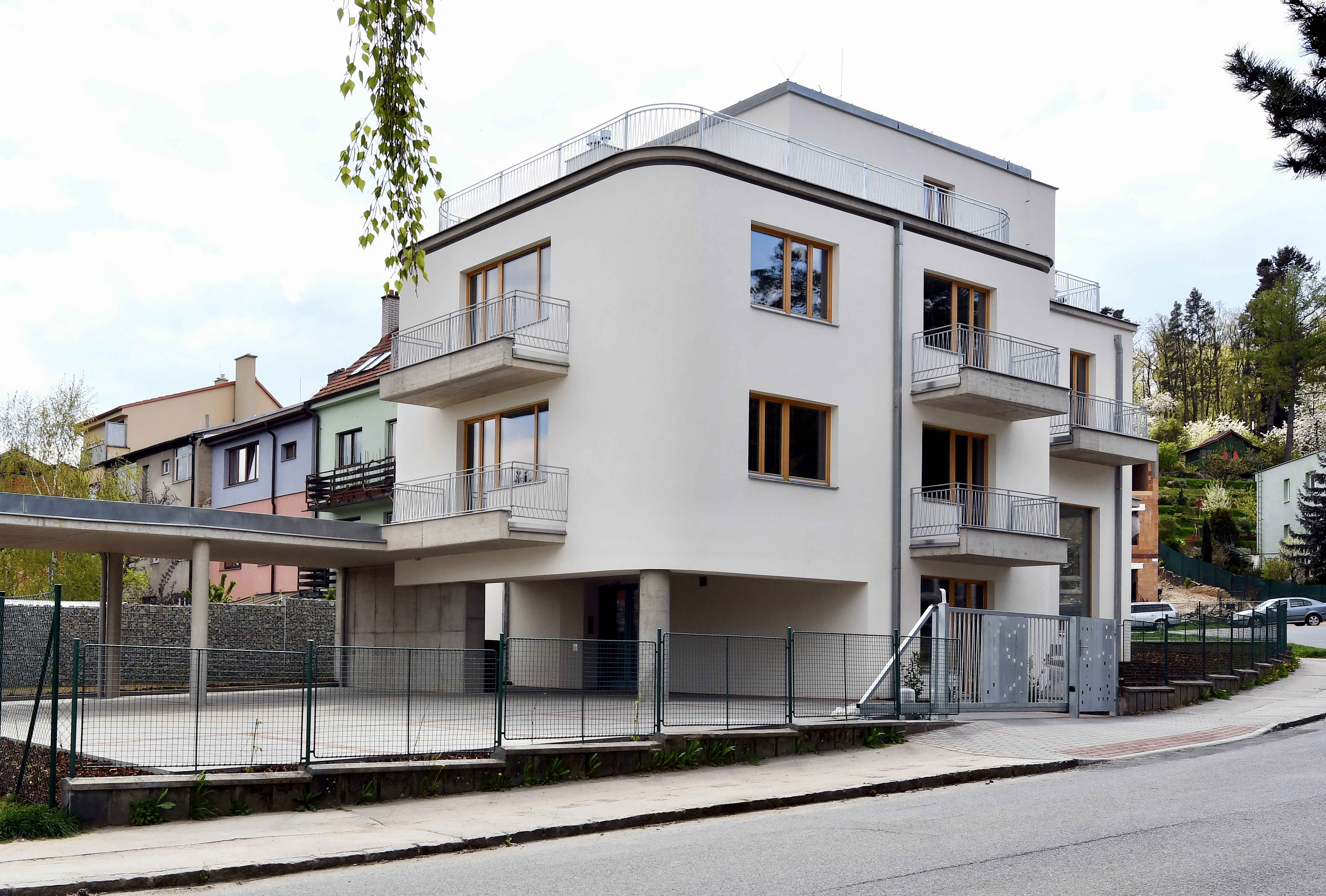 Brno-Jundrov – rekonstrukce bytového domu - Byggearbejde