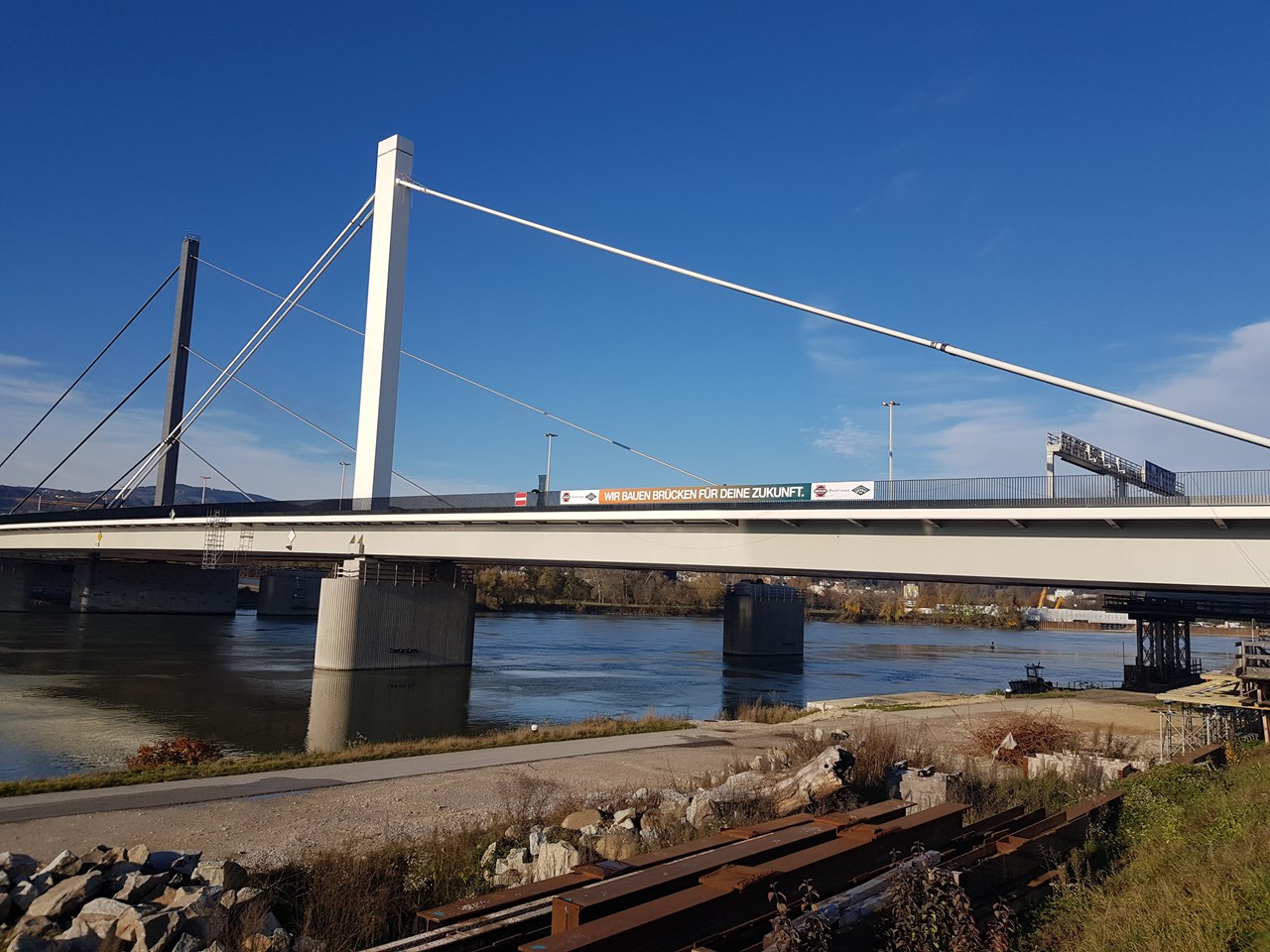 Linz A7 Bypassbrücken  - Vej- og brobyggeri Linz A7 Bypassbrücken  - Vej- og brobyggeri