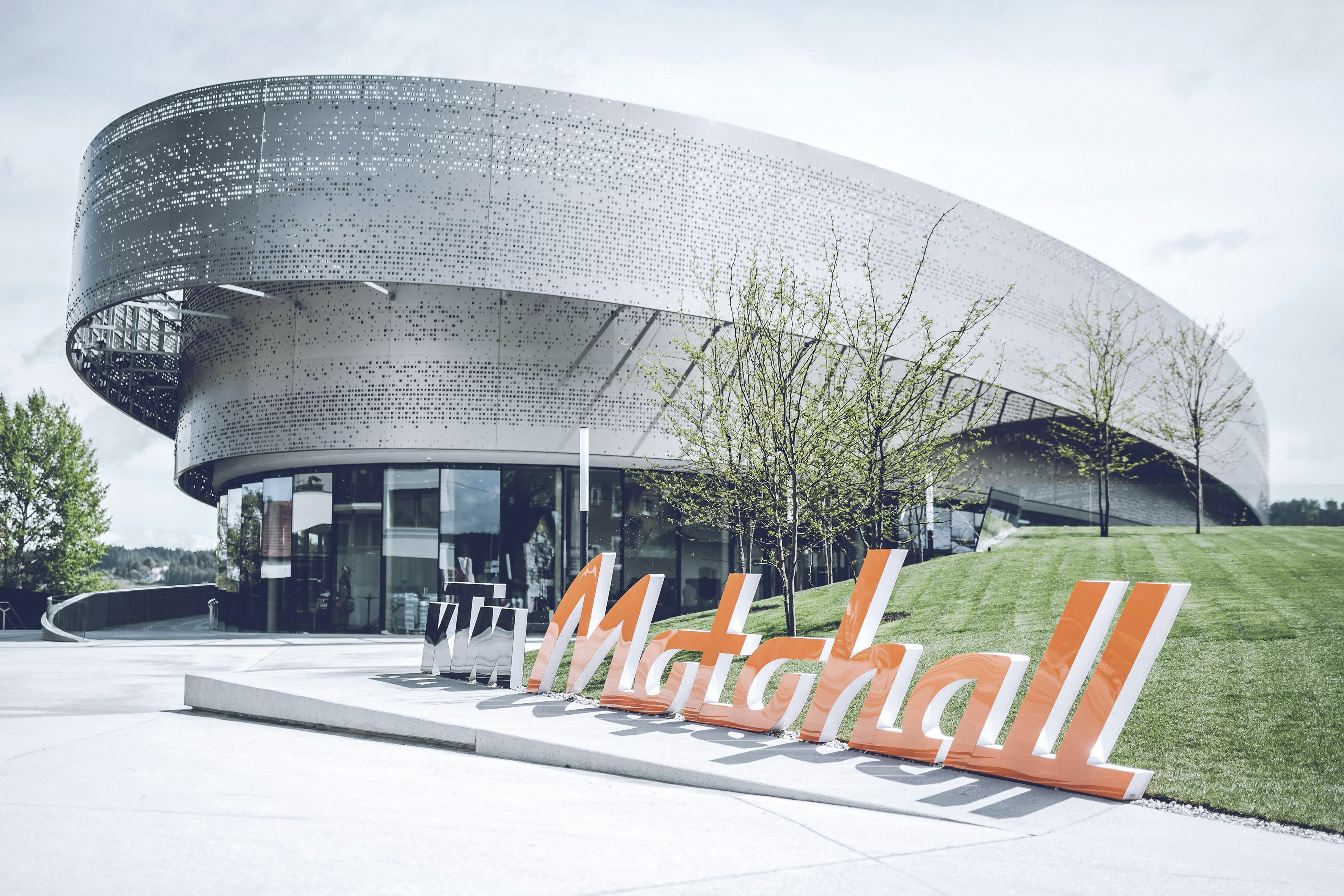 Ausstellungsgebäude, KTM Motohall, Mattighofen - Byggearbejde