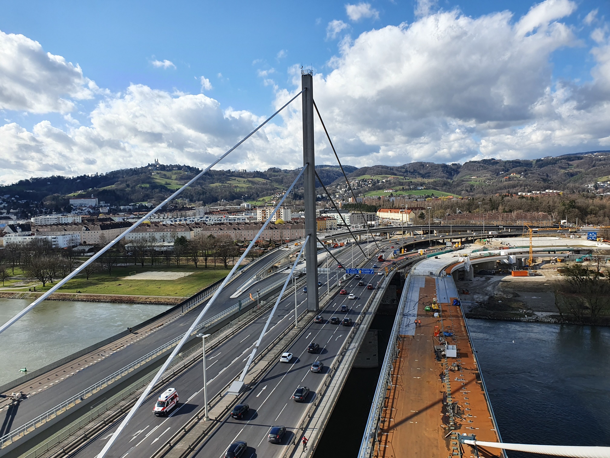 Linz A7 Bypassbrücken  - Vej- og brobyggeri