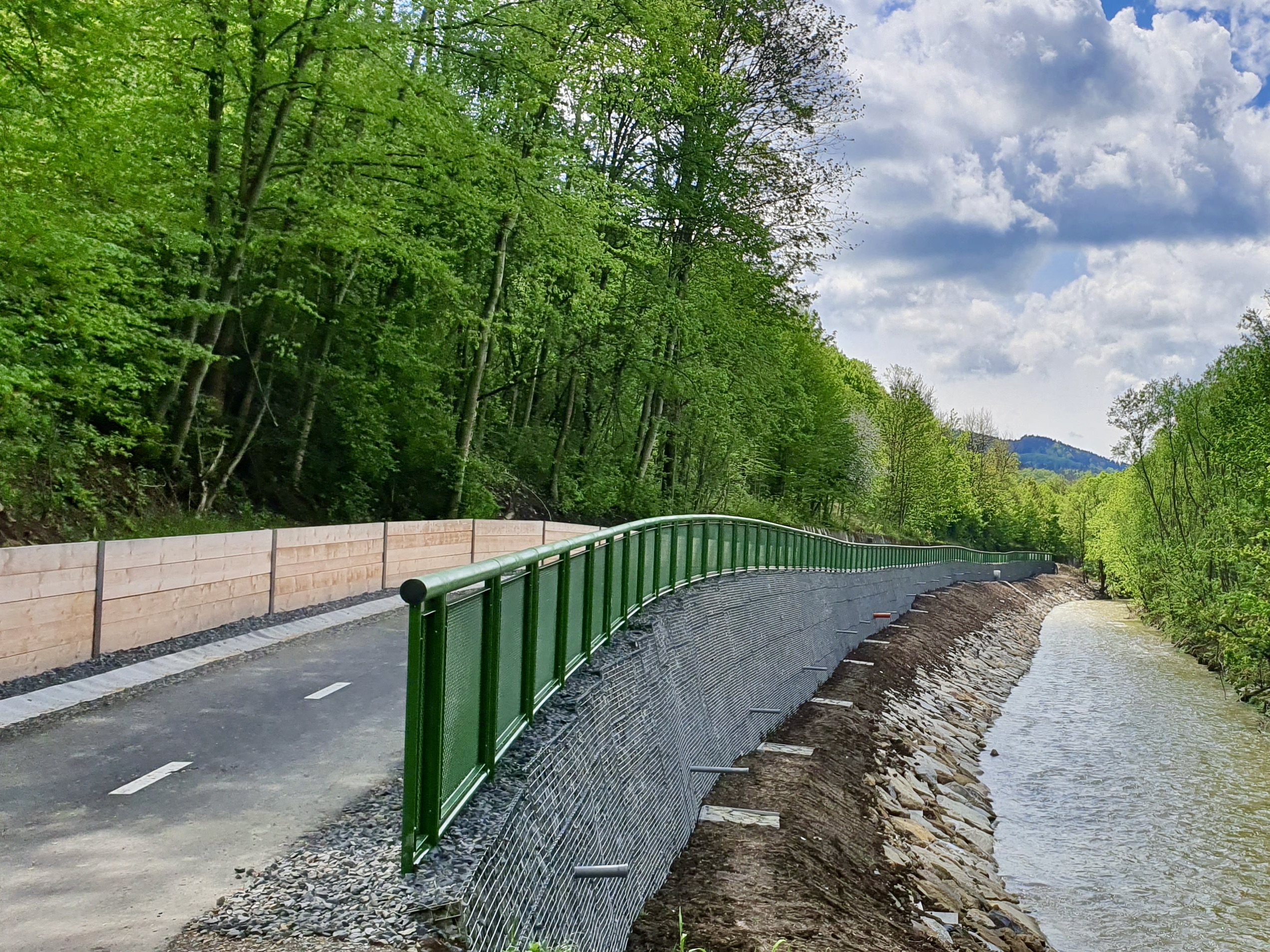 Cyklostezky Hornolidečska - Vej- og brobyggeri