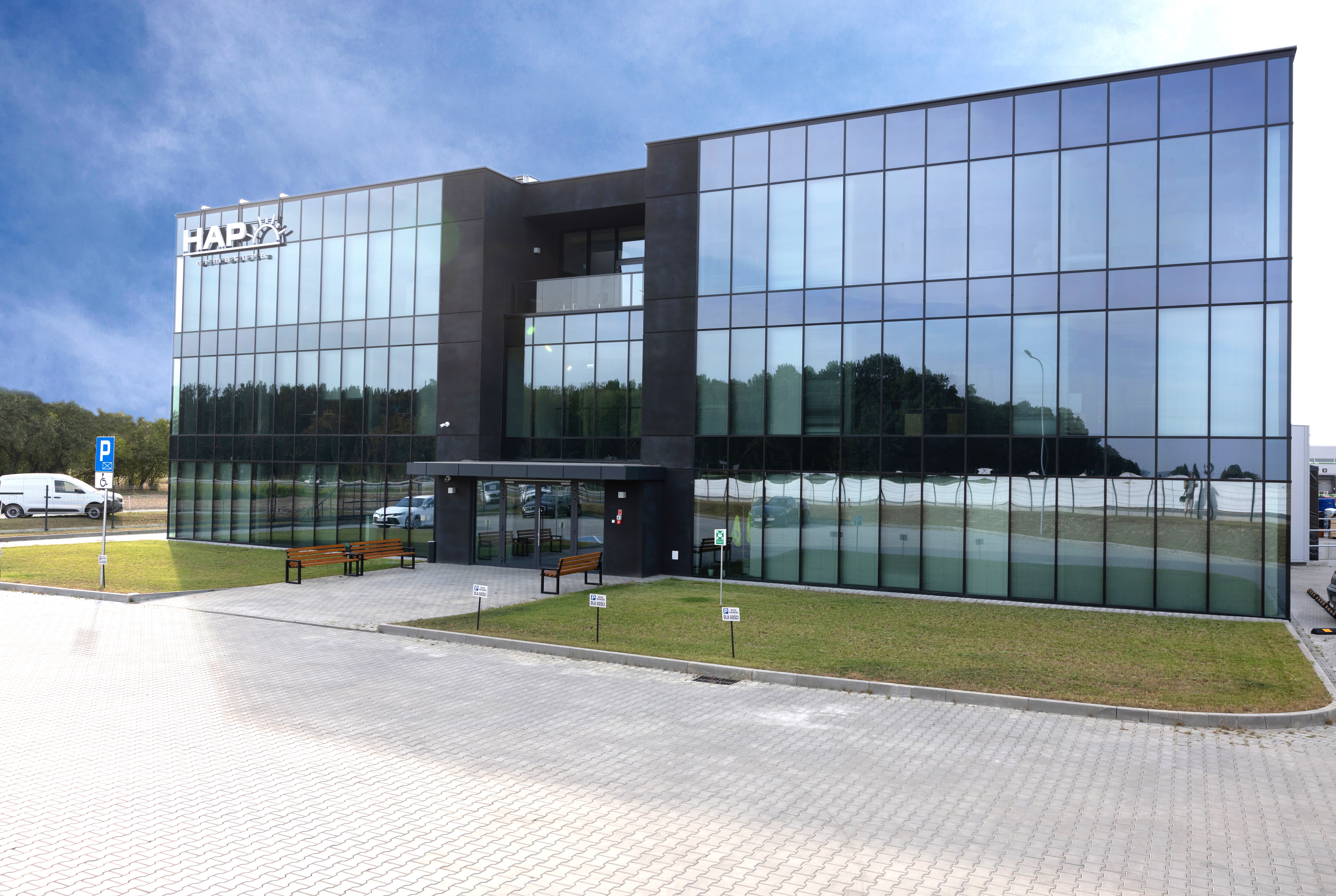 Budowa hali produkcyjno-magazynowej dla HAP Armatura Grupa SBS - Byggearbejde