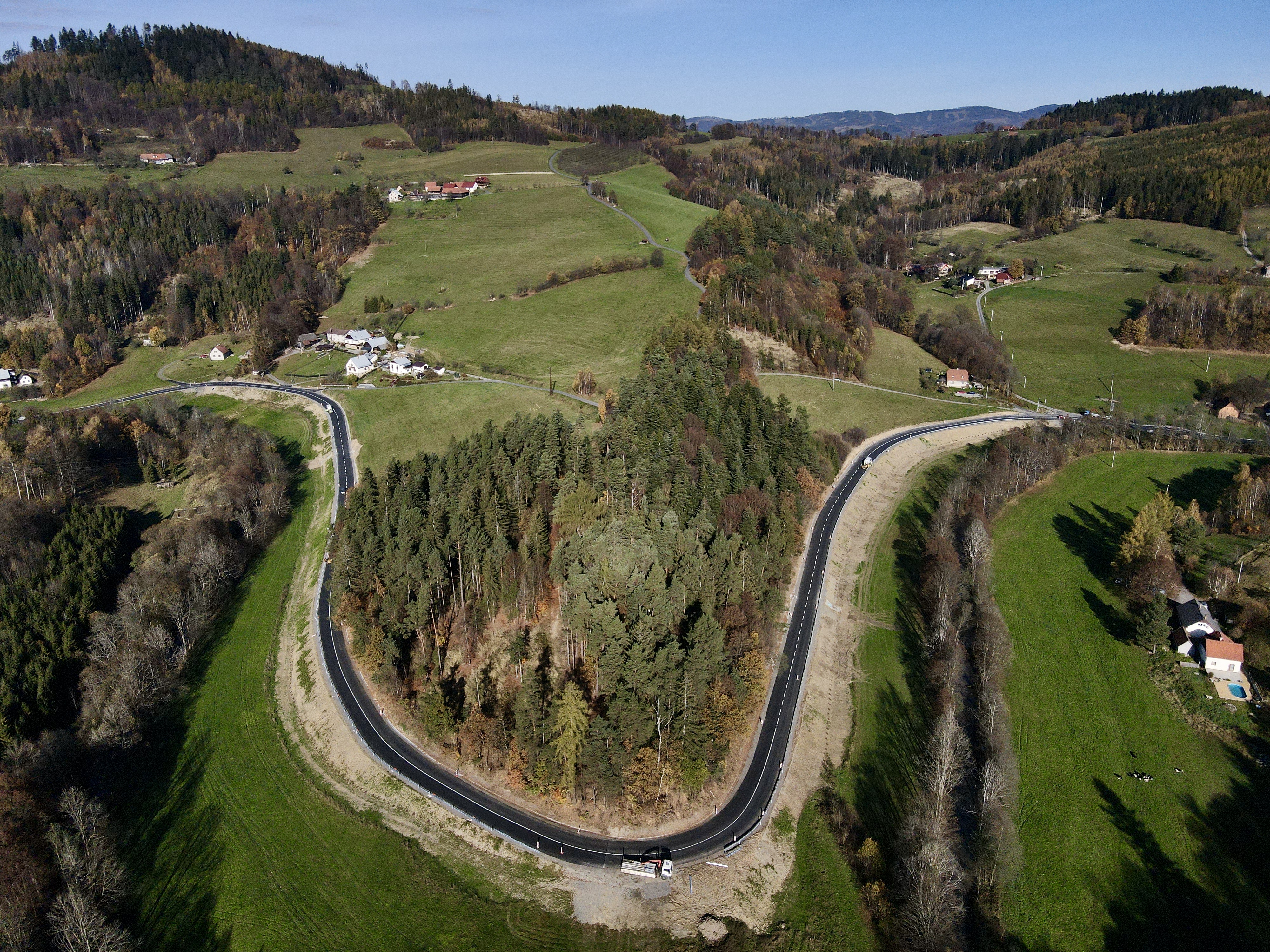 III/05726 – rekonstrukce úseku Velká Lhota – Valašská Bystřice - Vej- og brobyggeri