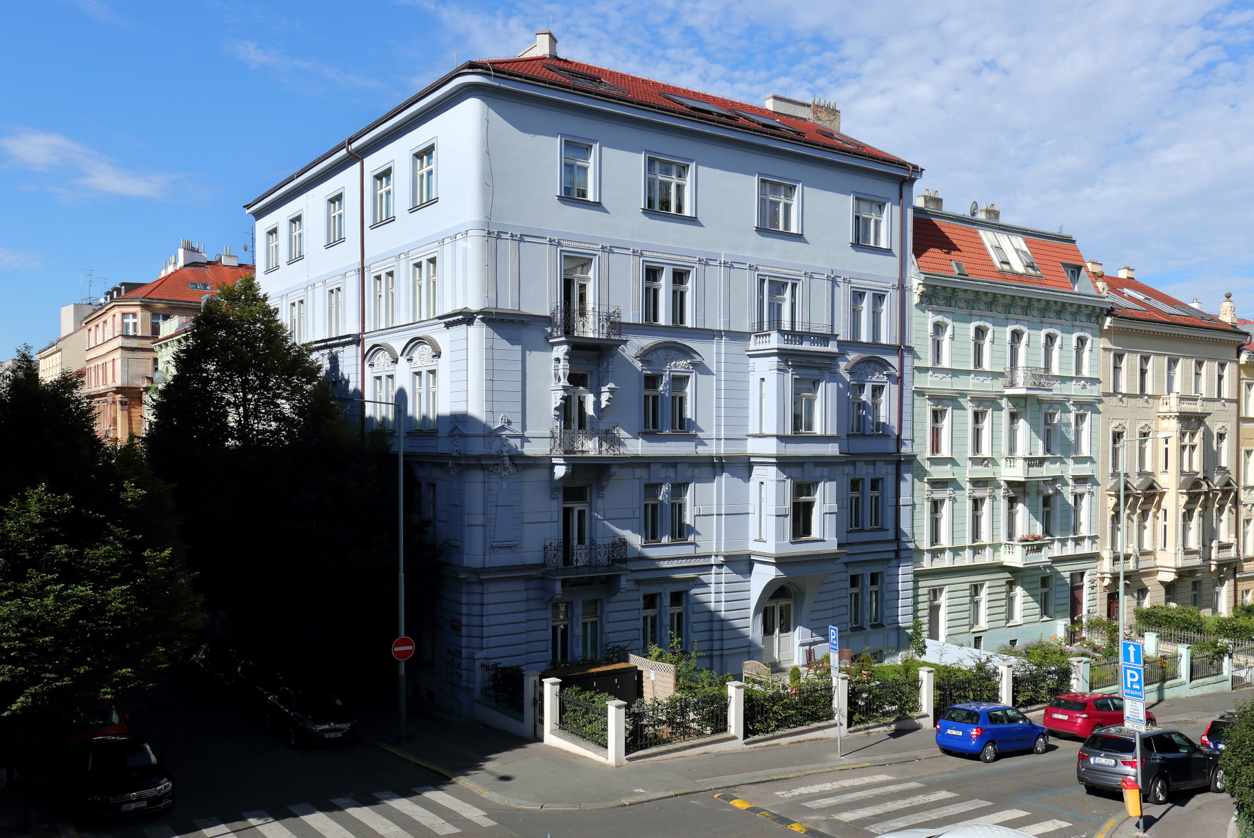 Praha 2 – rekonstrukce bytového domu Balbínova - Byggearbejde