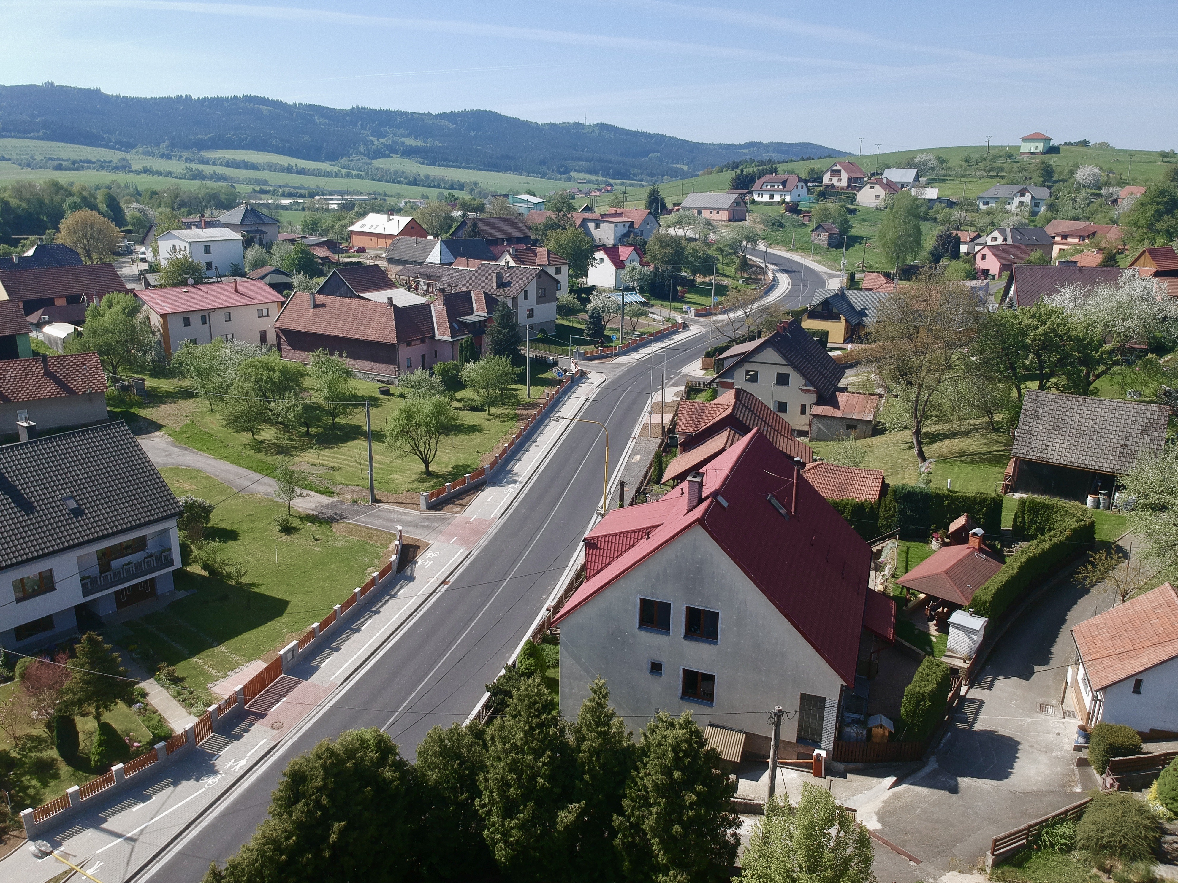 Horní Lideč – revitalizace dopravního prostoru - Vej- og brobyggeri