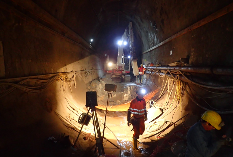 Sanierung Bosrucktunnel - Tunnelarbejde