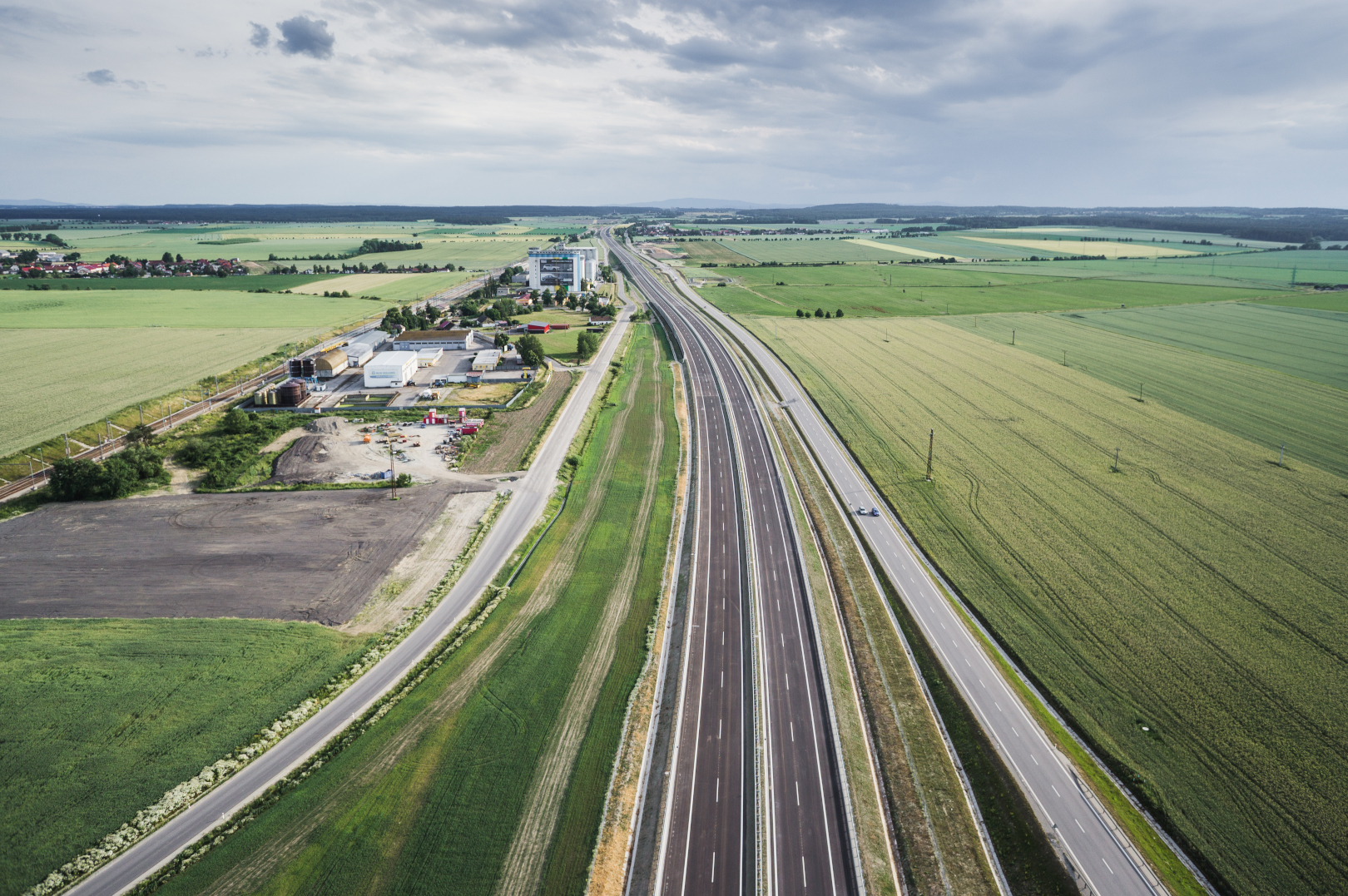 D3 – úsek Bošilec–Ševětín - Vej- og brobyggeri